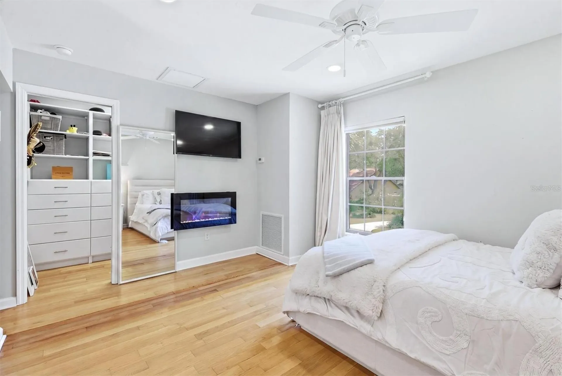 4689 Pine Harrier Drive Sarasota FL 34231