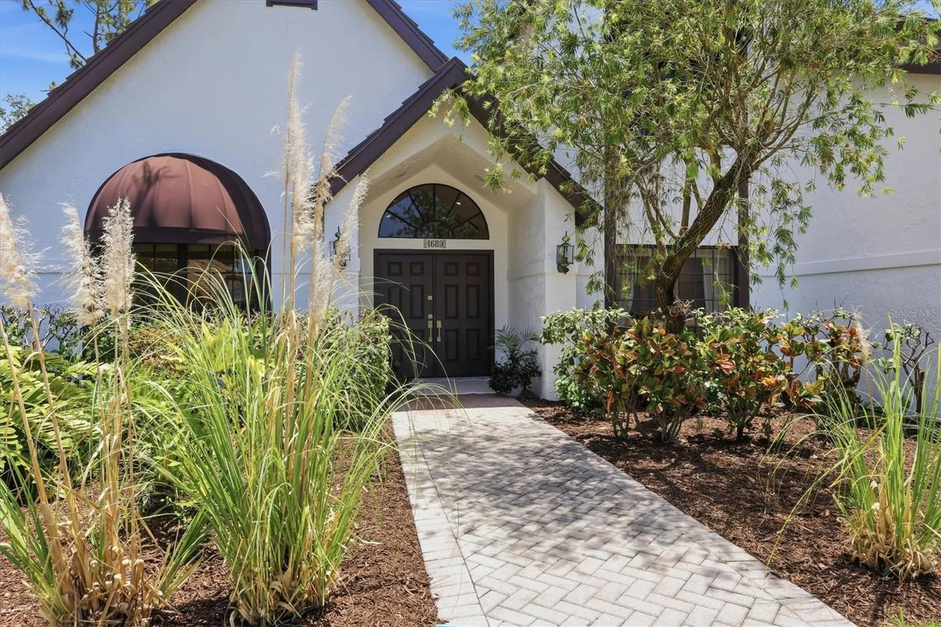4689 Pine Harrier Drive Sarasota FL 34231