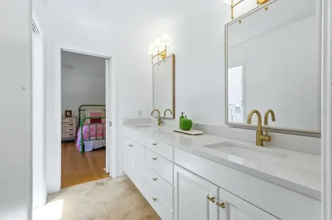 4689 Pine Harrier Drive Sarasota FL 34231