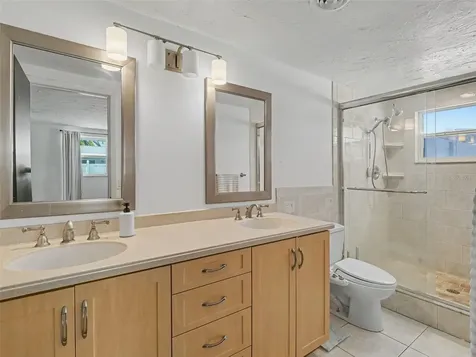 222 Malvern Drive Venice FL 34293
