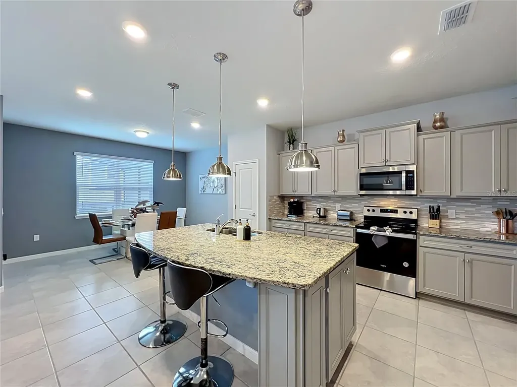 1181 Aloha Boulevard Davenport FL 33897