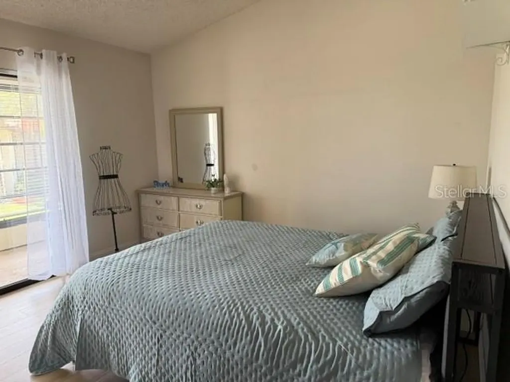 1711 Hammock Pine Boulevard Clearwater FL 33761