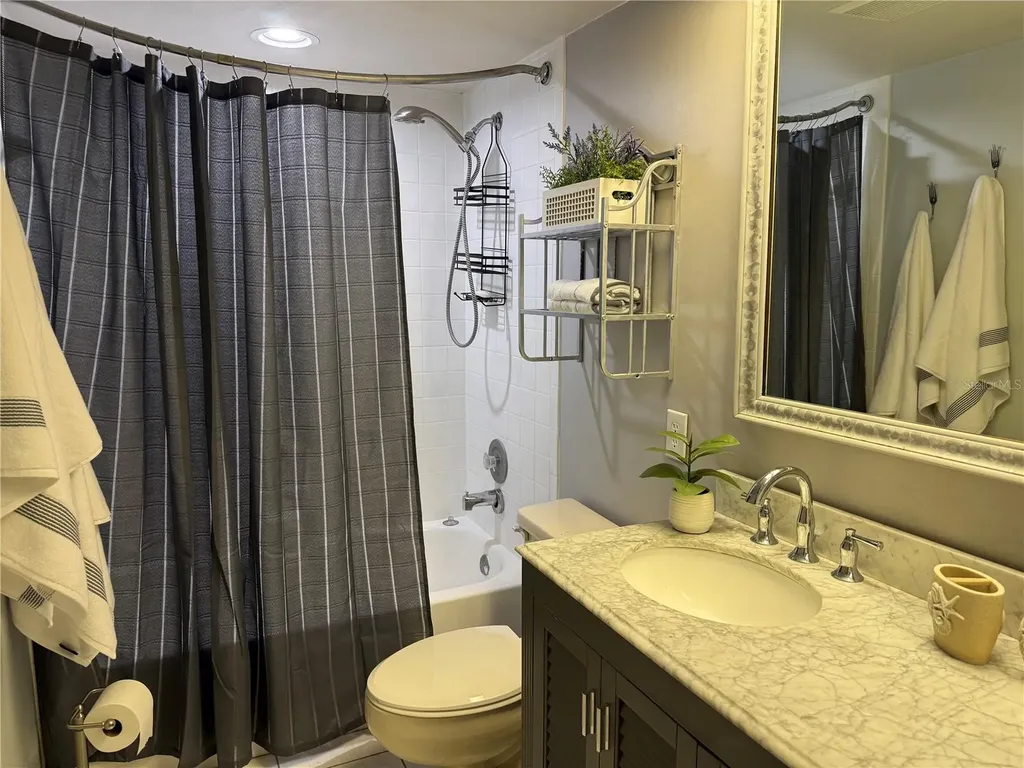 1711 Hammock Pine Boulevard Clearwater FL 33761