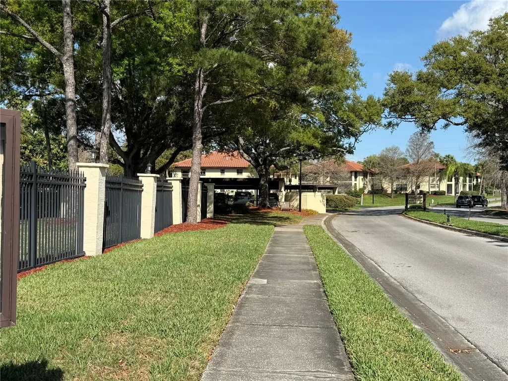 1711 Hammock Pine Boulevard Clearwater FL 33761
