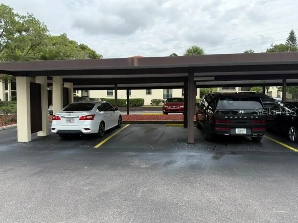 1711 Hammock Pine Boulevard Clearwater FL 33761