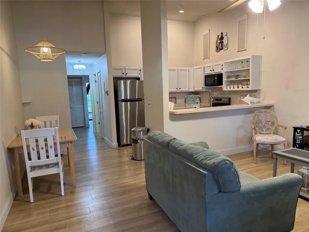 1711 Hammock Pine Boulevard Clearwater FL 33761