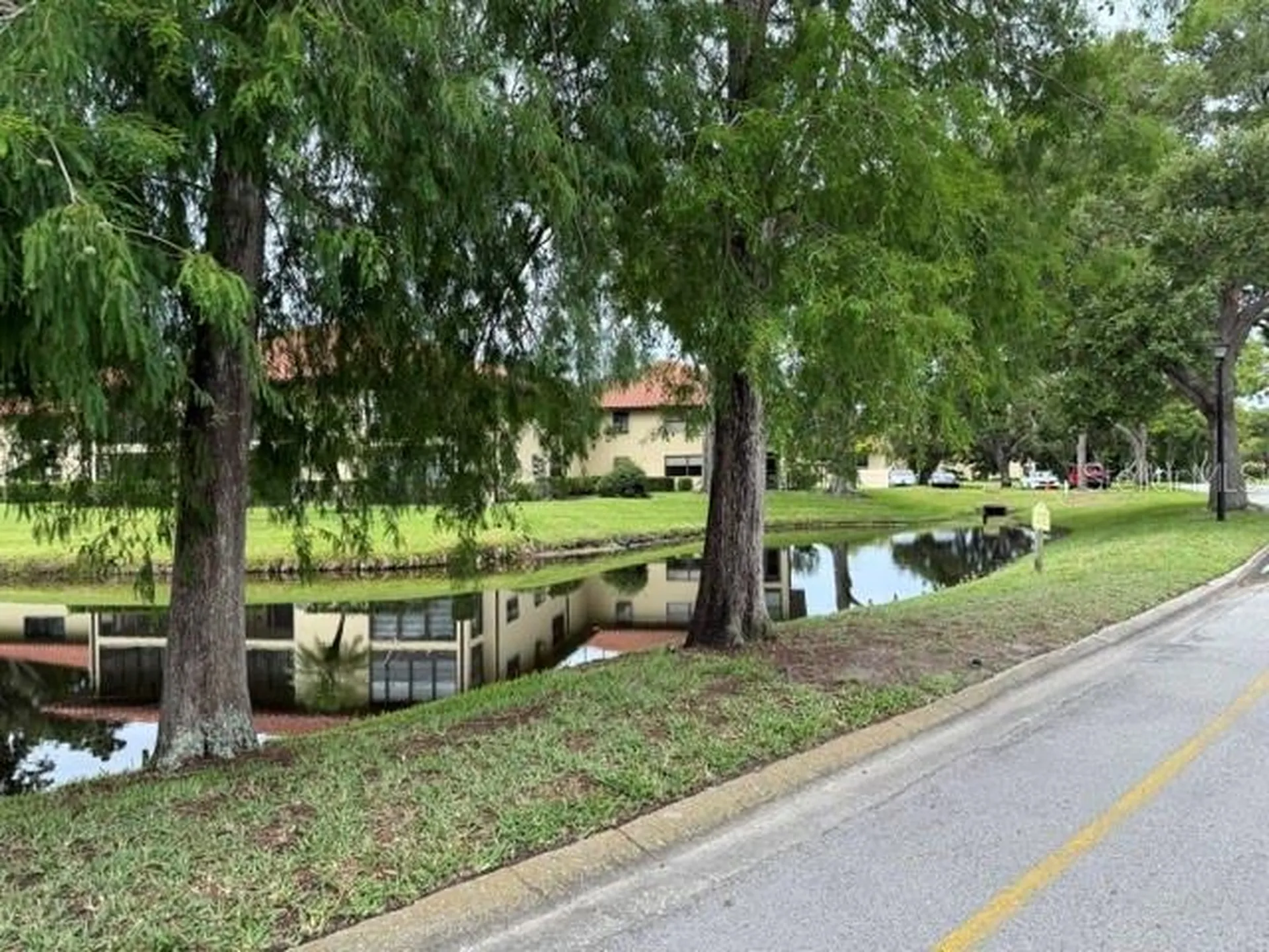 1711 Hammock Pine Boulevard Clearwater FL 33761