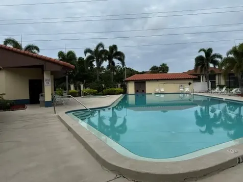 1711 Hammock Pine Boulevard Clearwater FL 33761