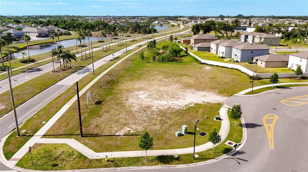 2282 Jungle Drive Ruskin FL 33570