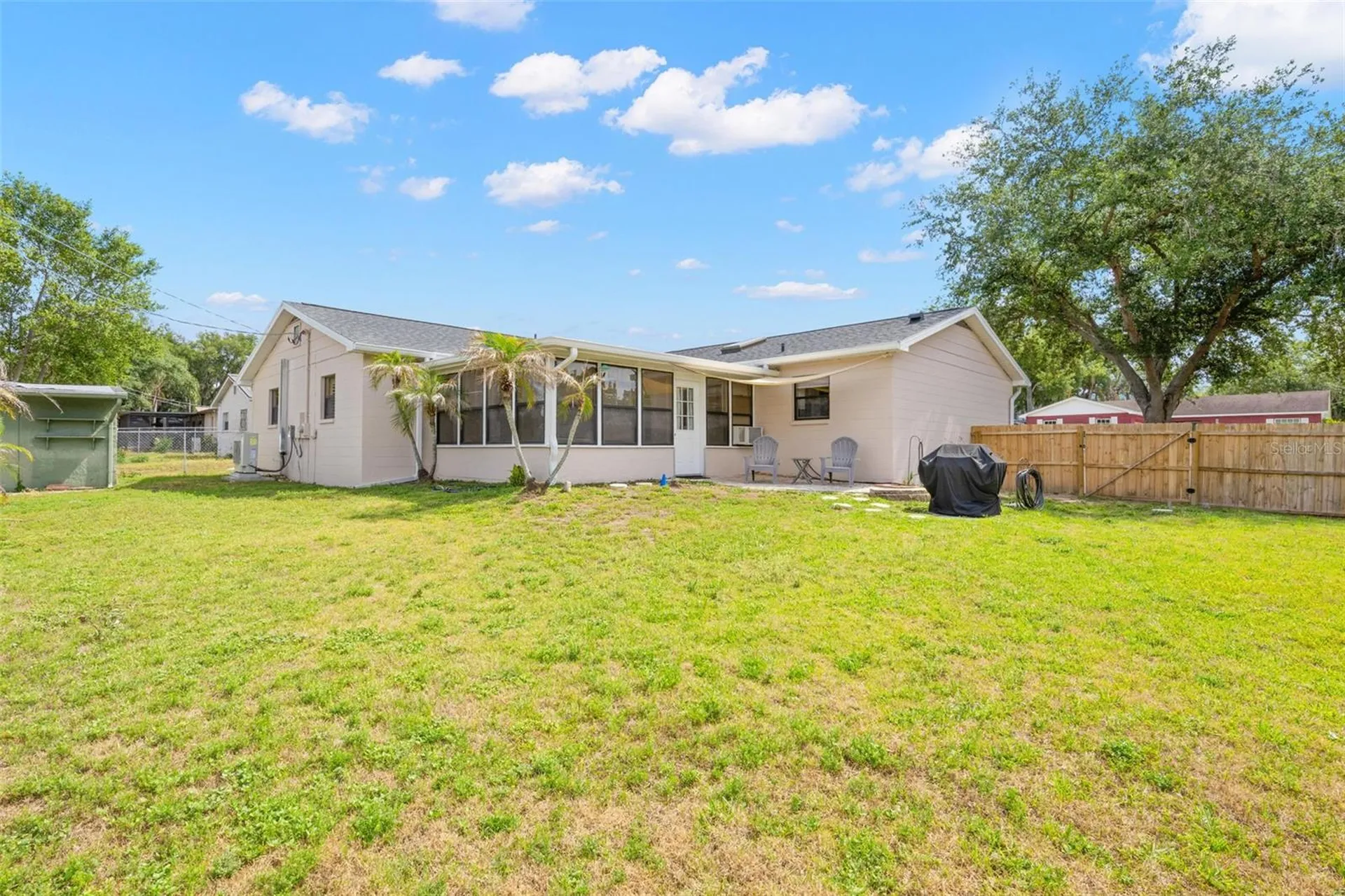 2218 Tanglewood Way Brandon FL 33511