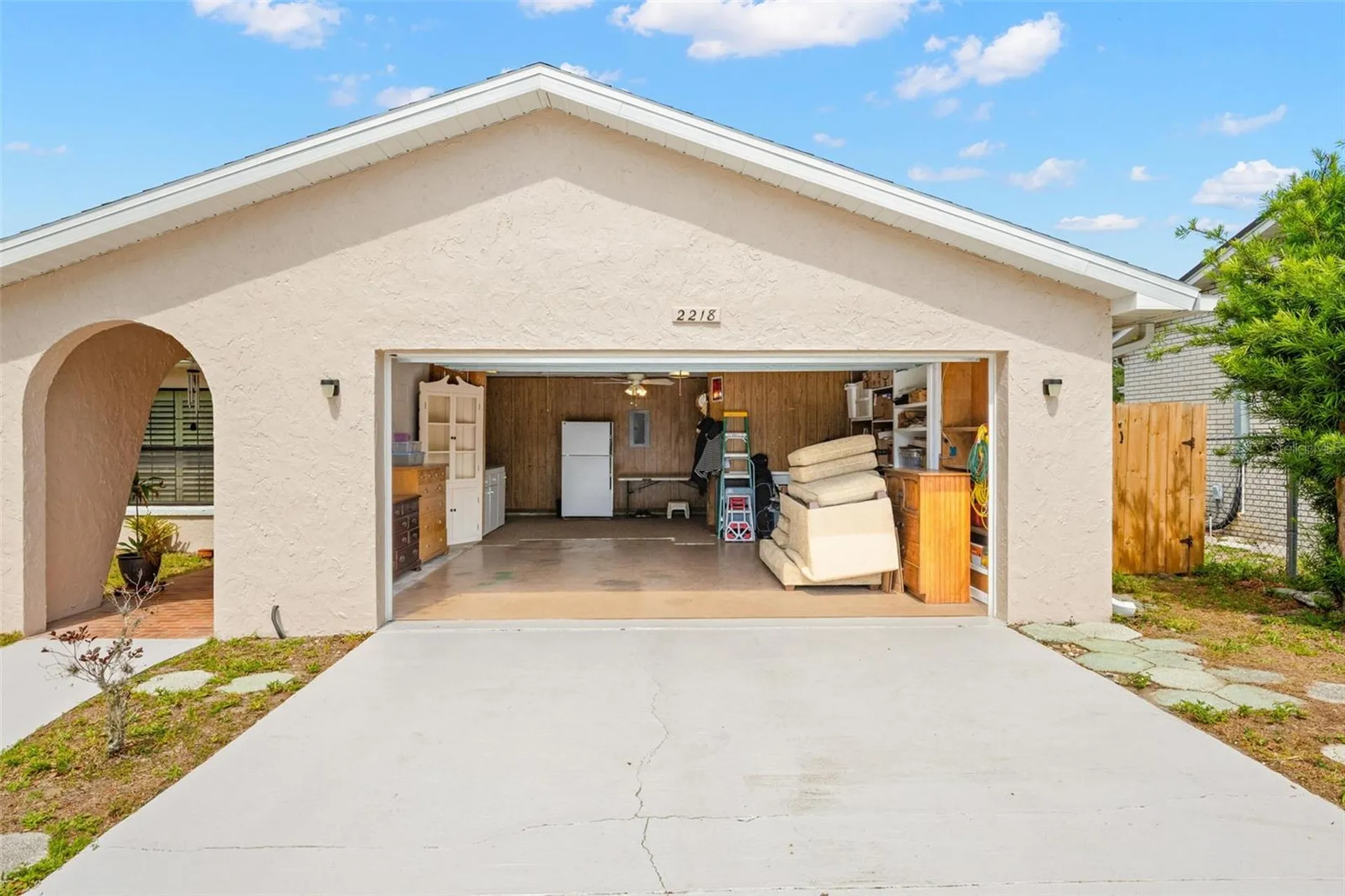 2218 Tanglewood Way Brandon FL 33511