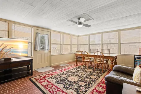 2218 Tanglewood Way Brandon FL 33511