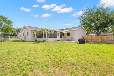 2218 Tanglewood Way Brandon FL 33511