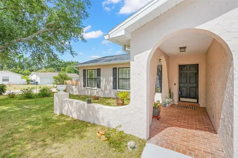 2218 Tanglewood Way Brandon FL 33511