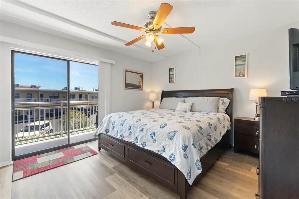 9755 Harrell Avenue Treasure Island FL 33706