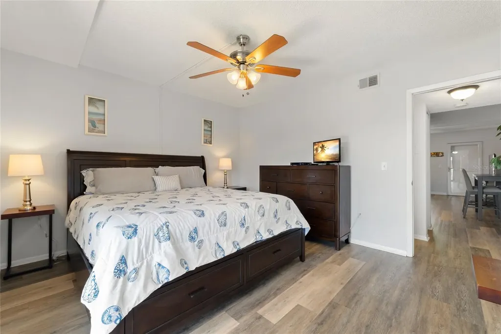 9755 Harrell Avenue Treasure Island FL 33706