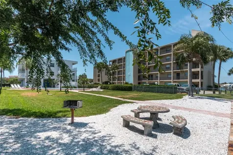 9755 Harrell Avenue Treasure Island FL 33706