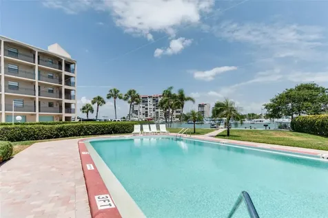 9755 Harrell Avenue Treasure Island FL 33706