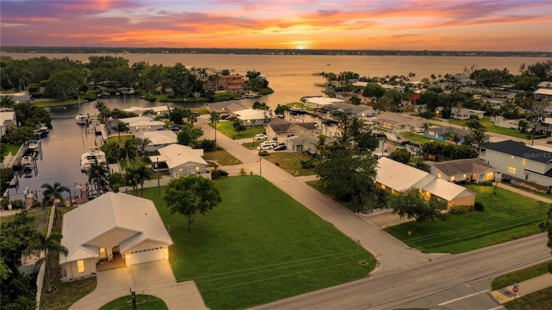 2213 10th Street W Palmetto FL 34221