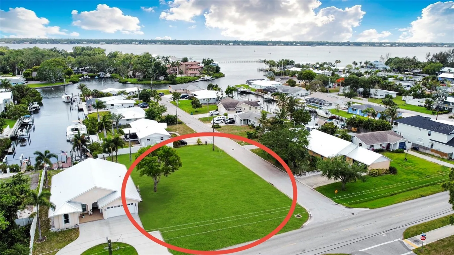 2213 10th Street W Palmetto FL 34221