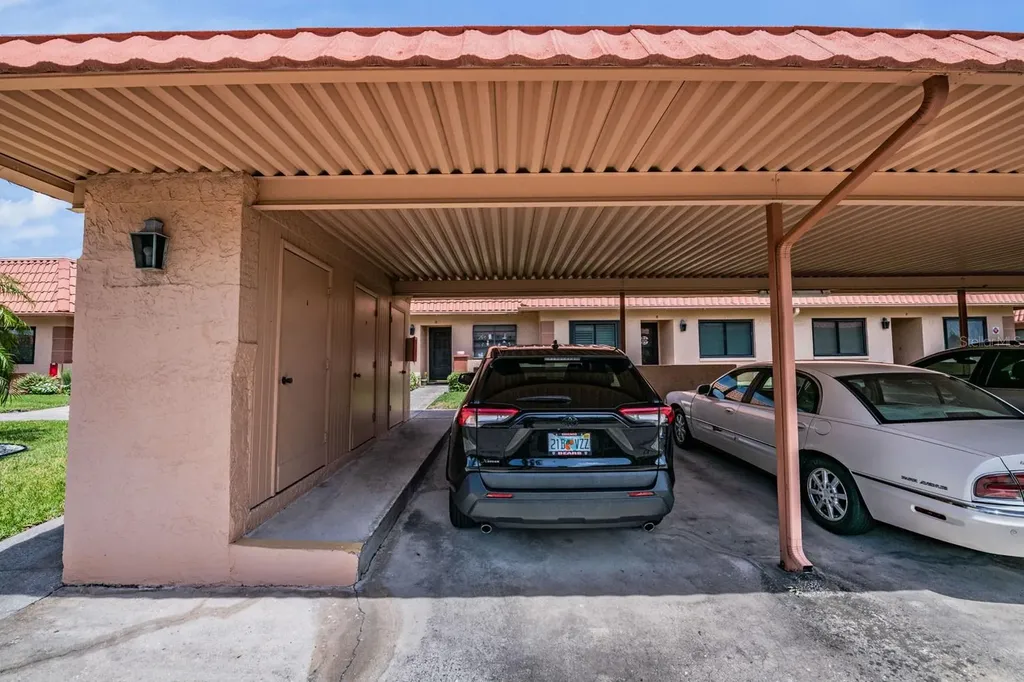 19029 Us Highway 19 N Clearwater FL 33764