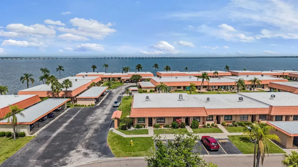 19029 Us Highway 19 N Clearwater FL 33764