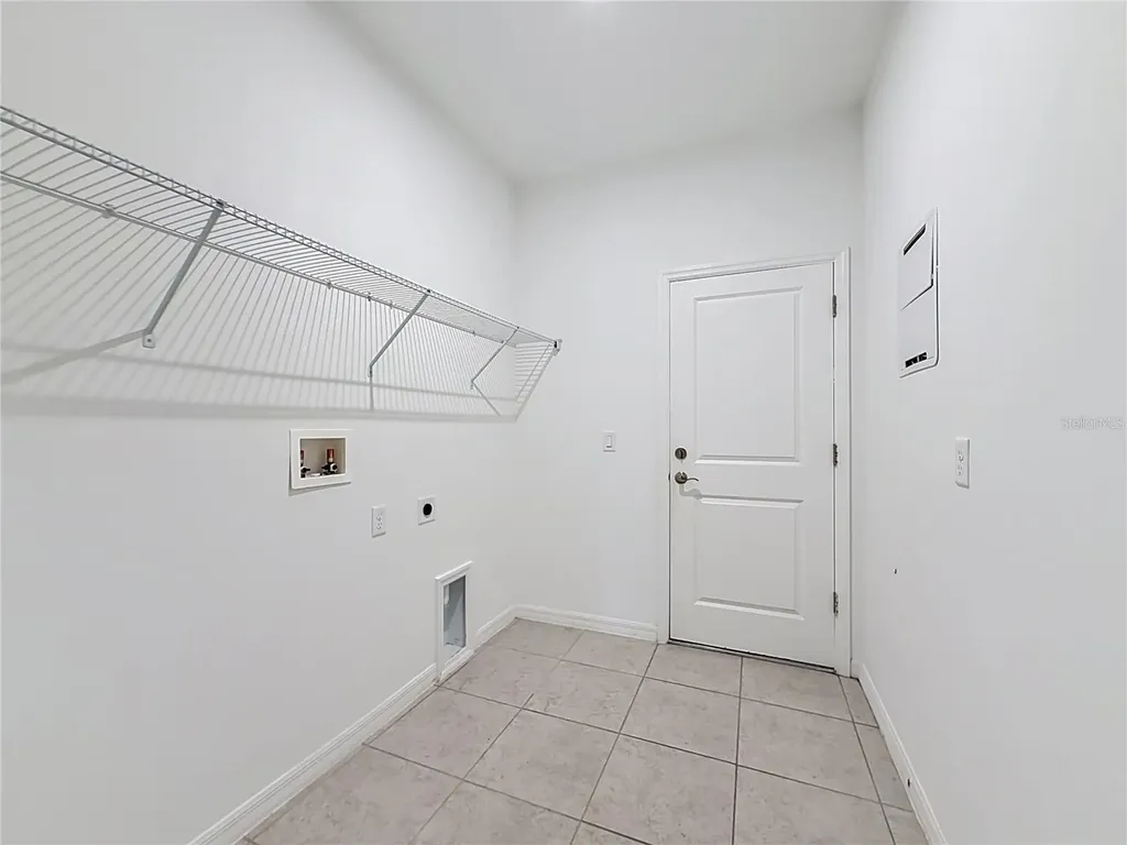 418 Quayside Avenue Mascotte FL 34753