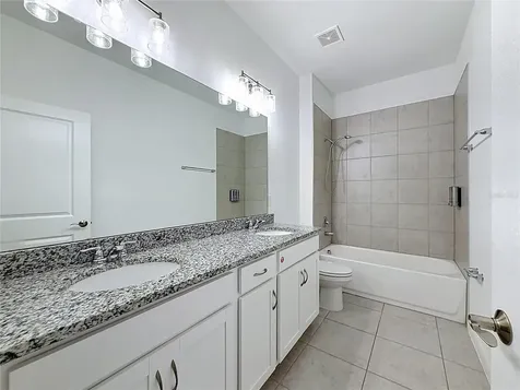 418 Quayside Avenue Mascotte FL 34753