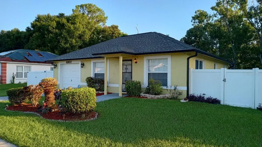 6807 Kingston Drive Tampa FL 33619