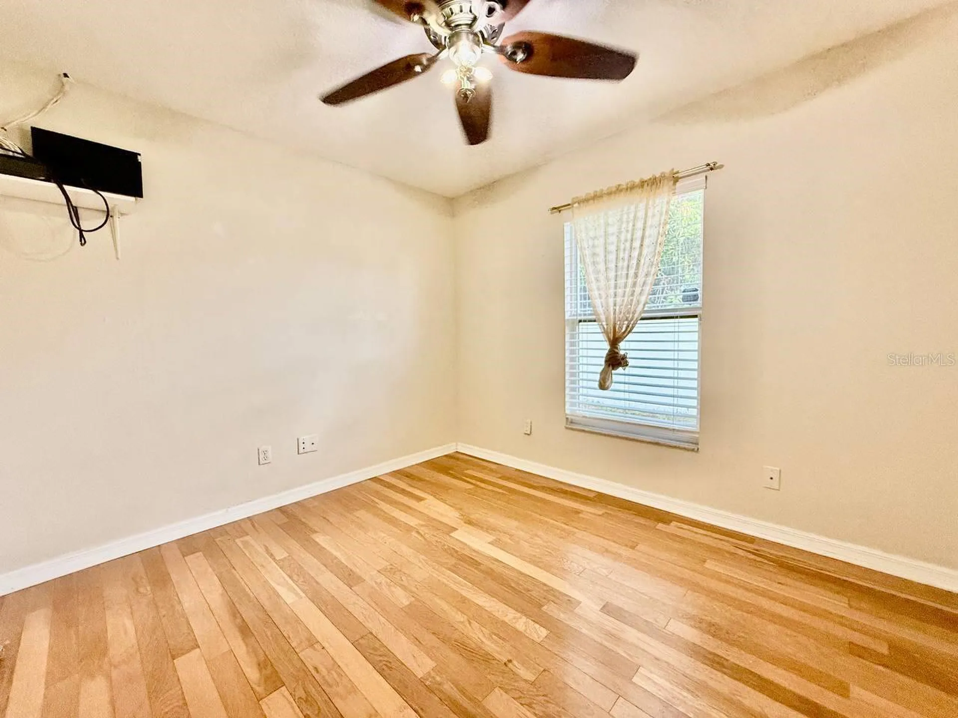 6807 Kingston Drive Tampa FL 33619