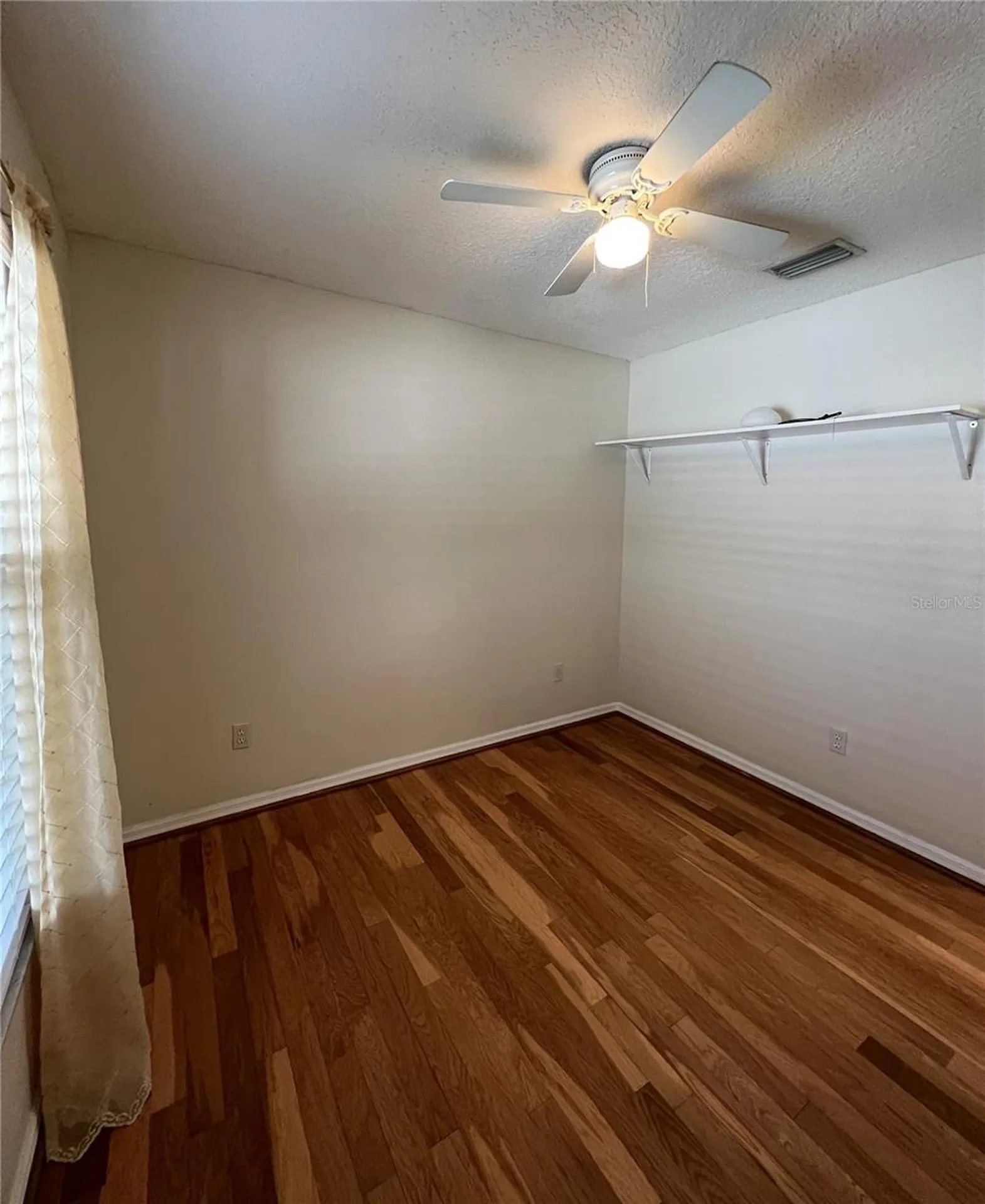 6807 Kingston Drive Tampa FL 33619