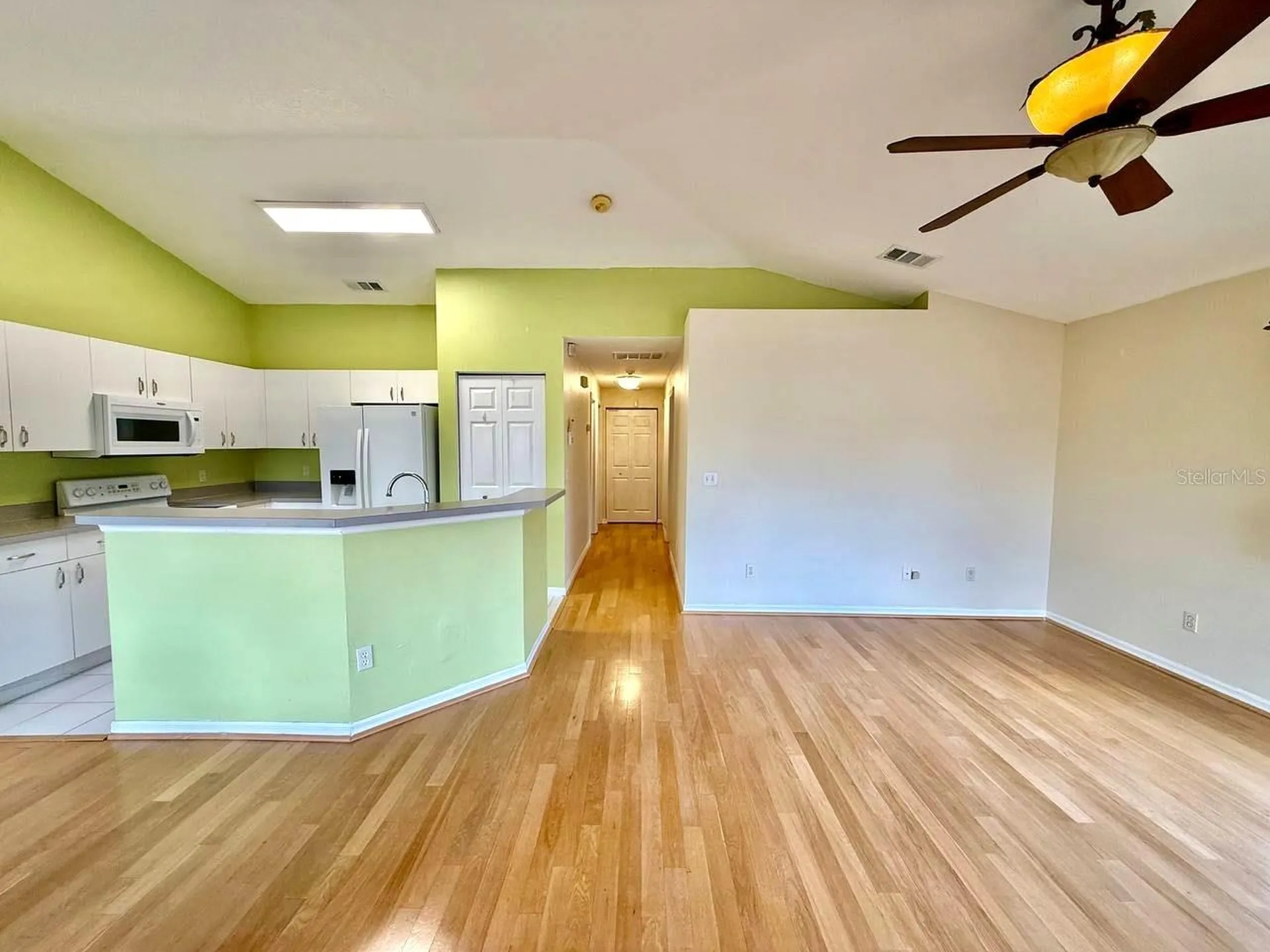 6807 Kingston Drive Tampa FL 33619