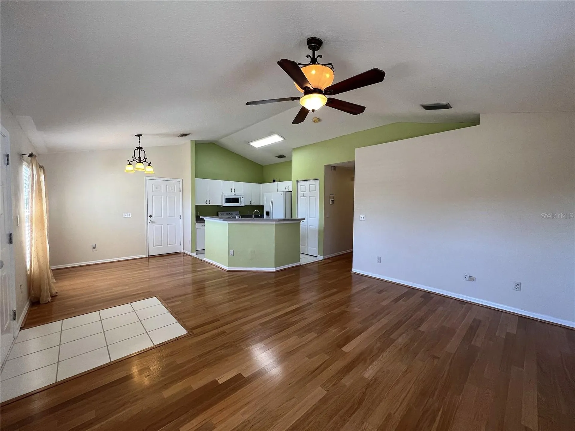 6807 Kingston Drive Tampa FL 33619
