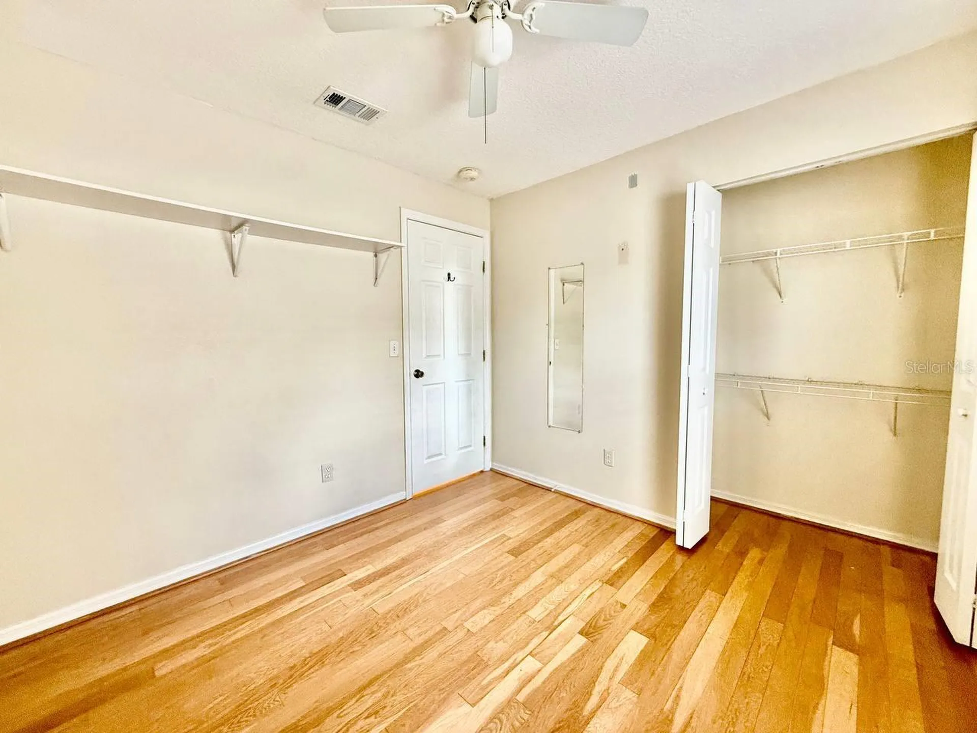6807 Kingston Drive Tampa FL 33619