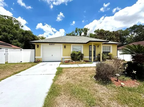 6807 Kingston Drive Tampa FL 33619