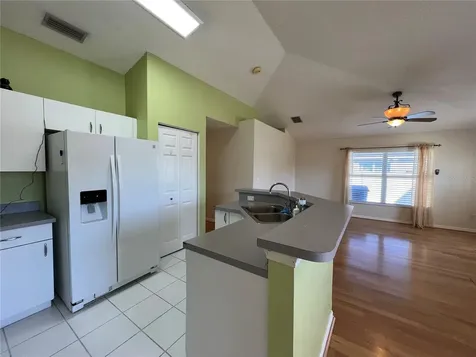 6807 Kingston Drive Tampa FL 33619