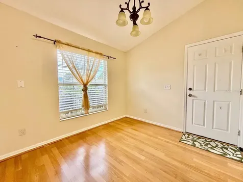 6807 Kingston Drive Tampa FL 33619