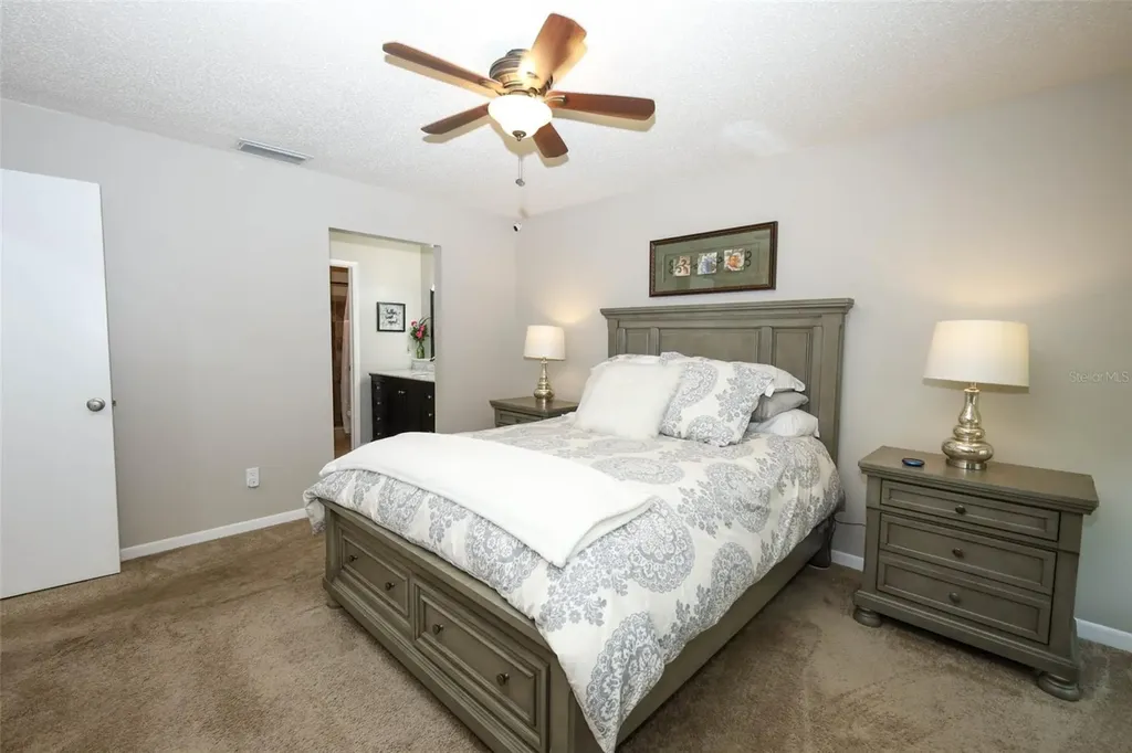 658 Woodridge Drive Fern Park FL 32730