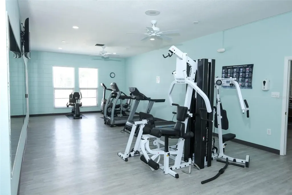 658 Woodridge Drive Fern Park FL 32730