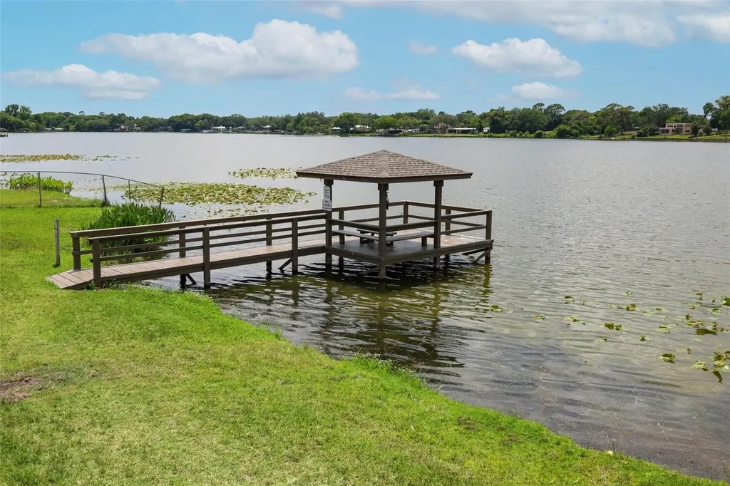 658 Woodridge Drive Fern Park FL 32730