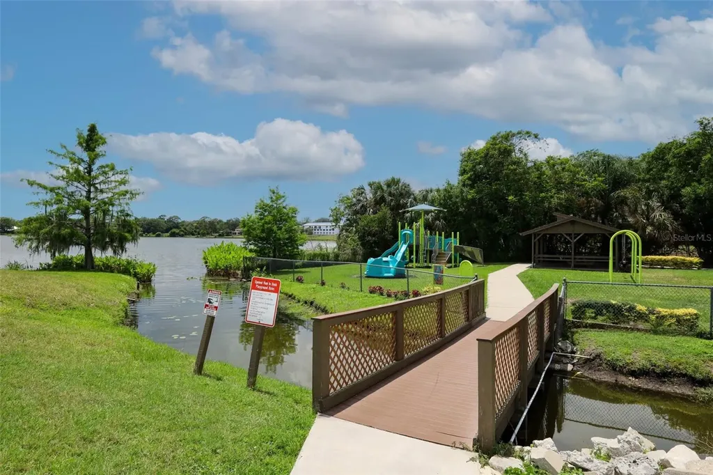 658 Woodridge Drive Fern Park FL 32730