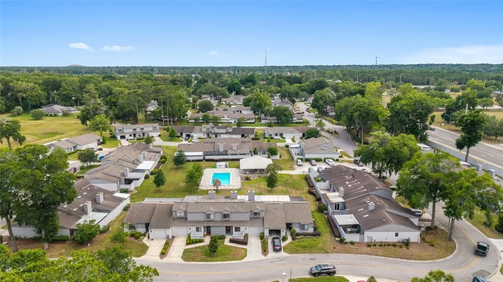 1927 SE 37th Court Circle Ocala FL 34471