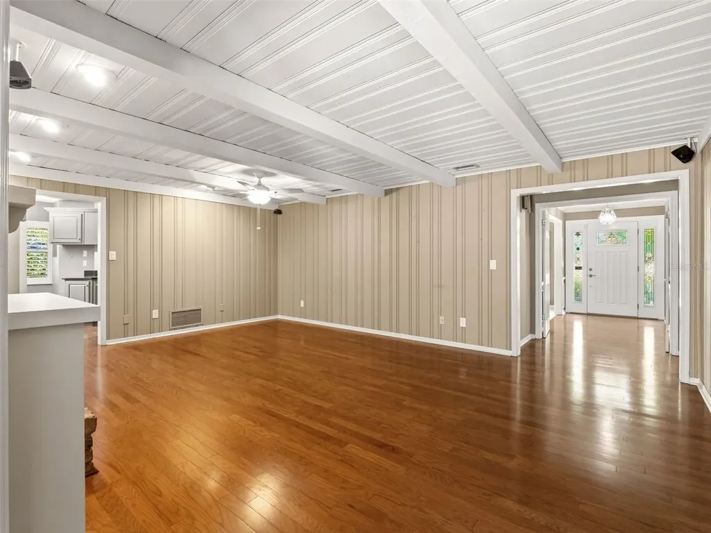 1214 Sweetbriar Road Orlando FL 32806