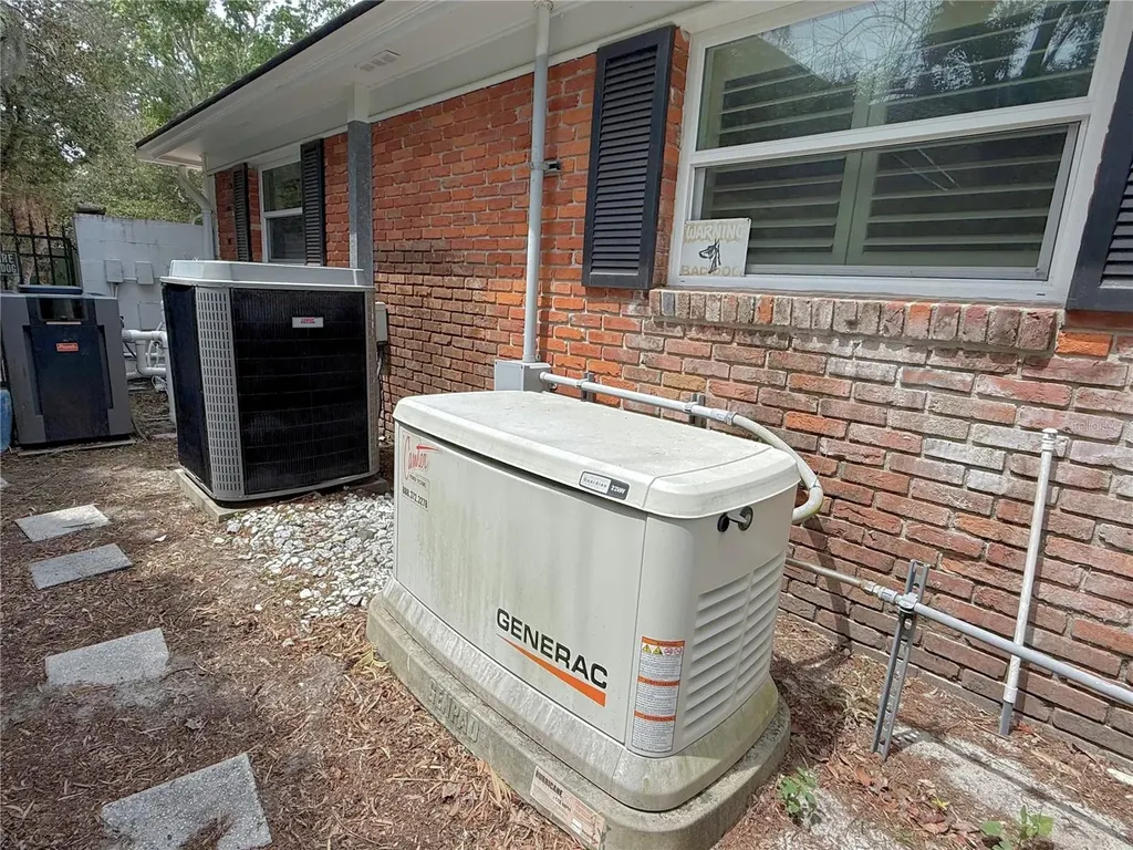 1214 Sweetbriar Road Orlando FL 32806