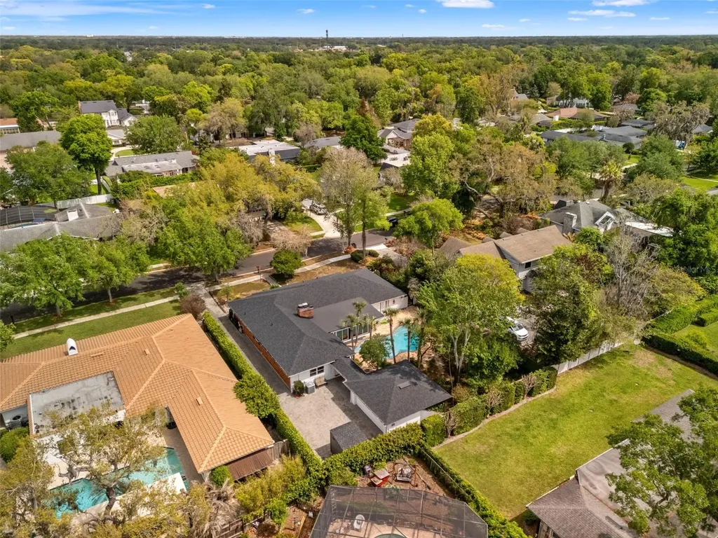 1214 Sweetbriar Road Orlando FL 32806