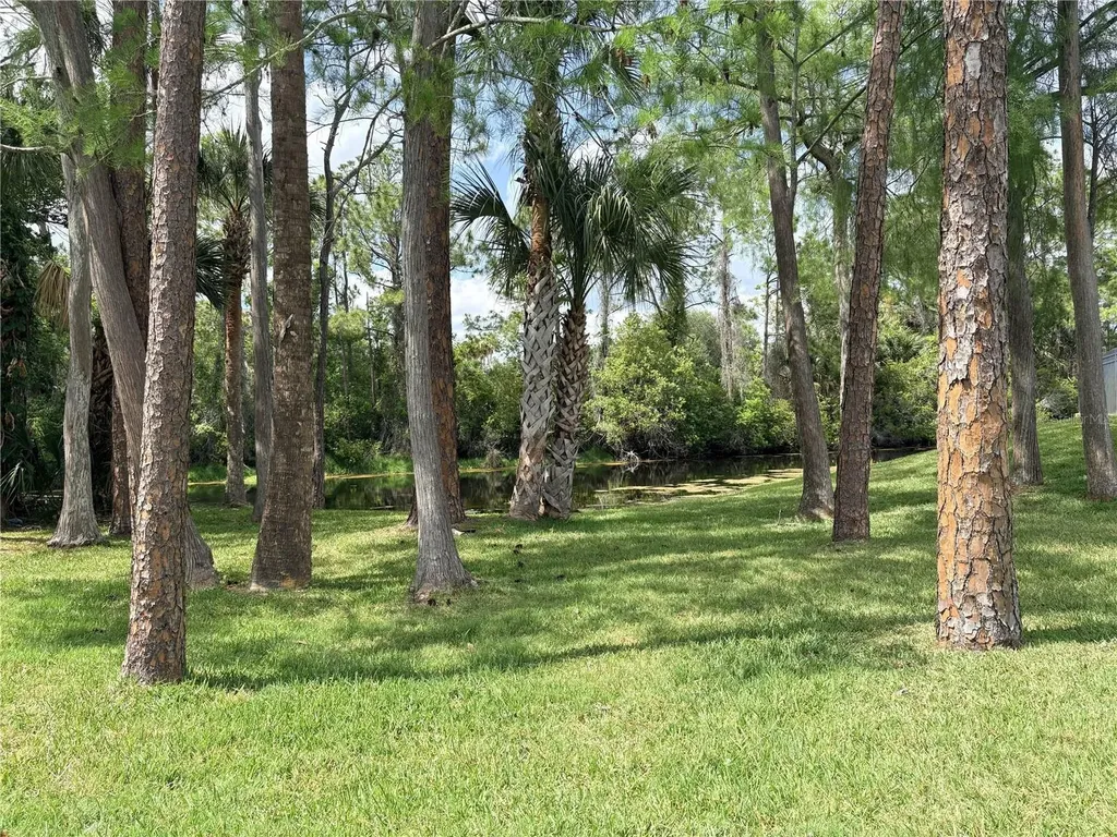100 Kingbird Circle Daytona Beach FL 32119