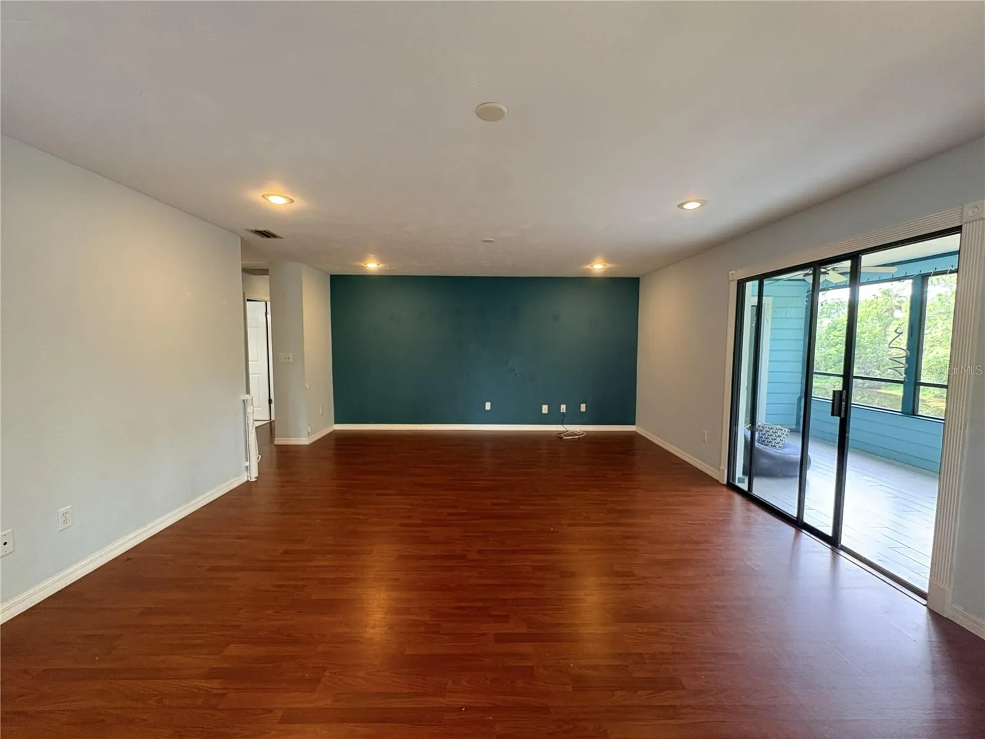 100 Kingbird Circle Daytona Beach FL 32119