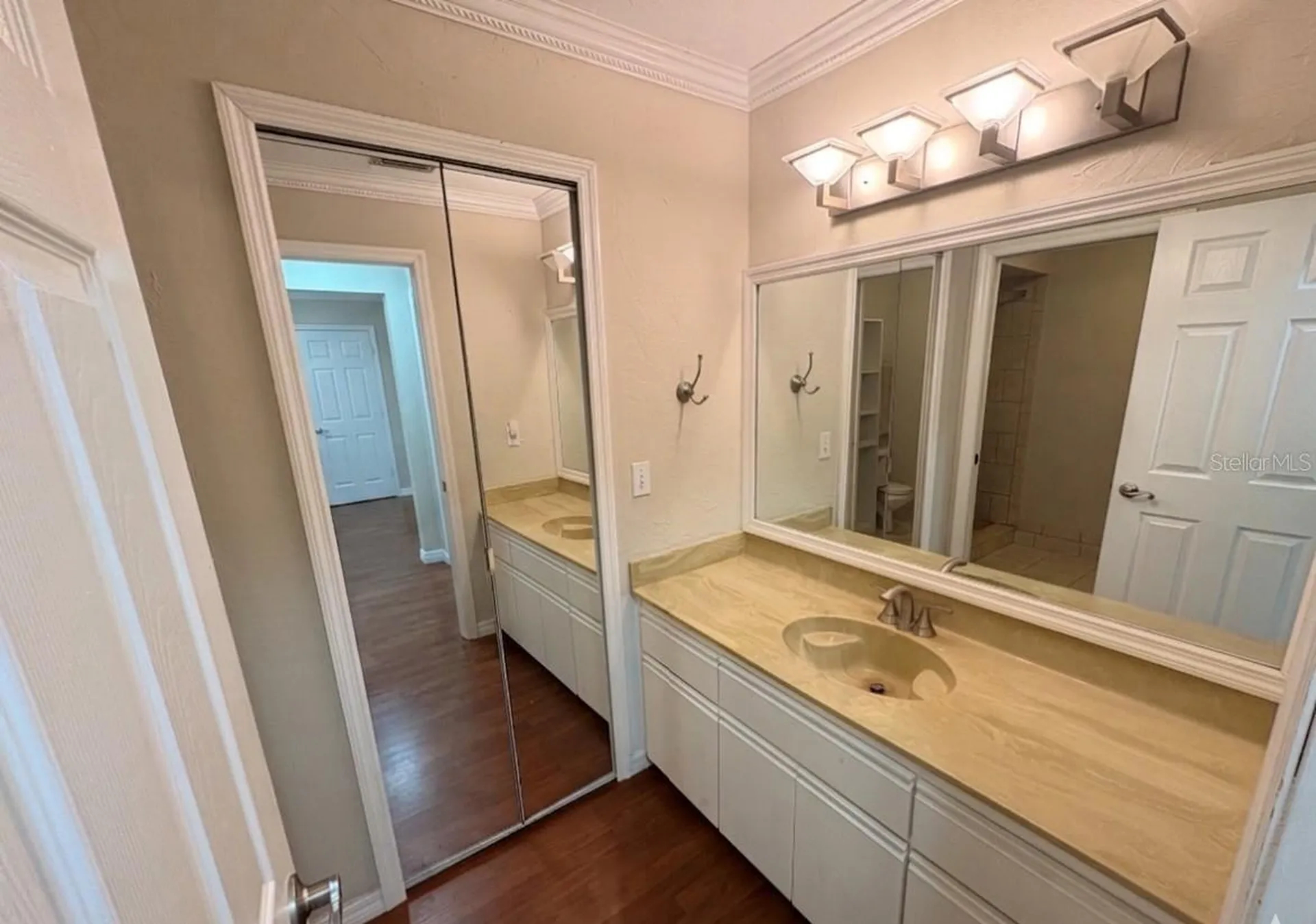 100 Kingbird Circle Daytona Beach FL 32119