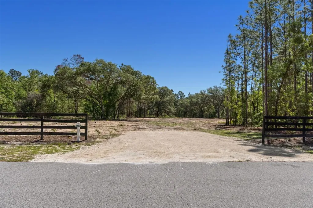 8373 NW 26th Street Wildwood FL 34785
