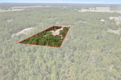 8373 NW 26th Street Wildwood FL 34785